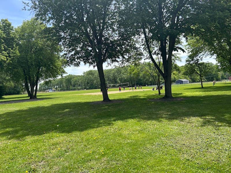 Veterans Memorial Park - Image 1