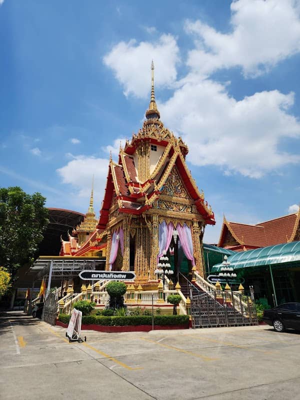 Wat Bang Toei - Image 1
