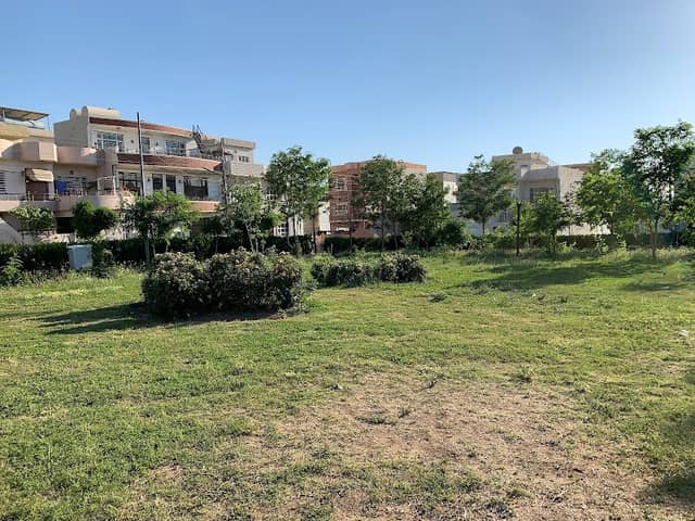 Nali Garden - Image 1