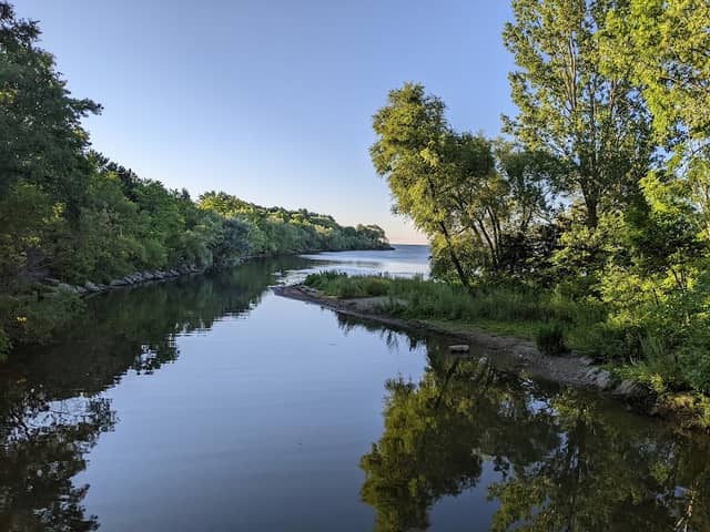 Helen Molasy Memorial Park - Image 2