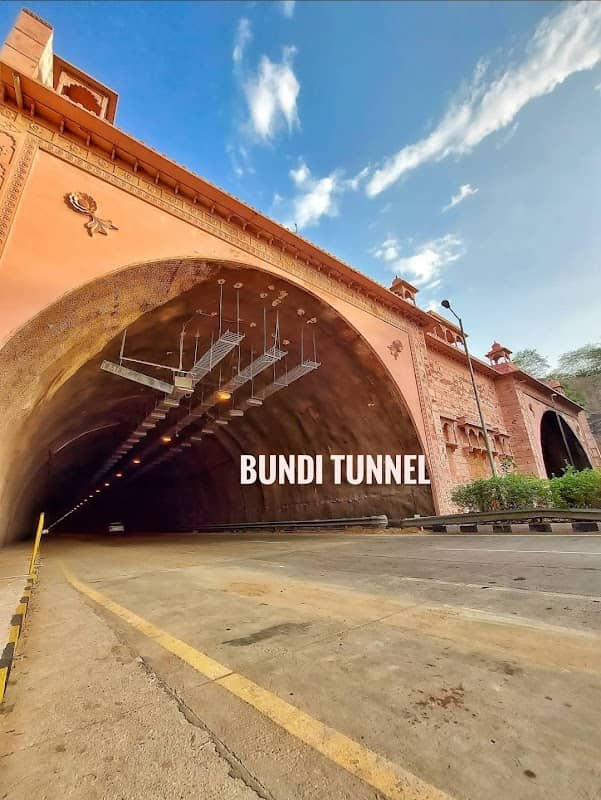 Bundi Tunnel - Image 1