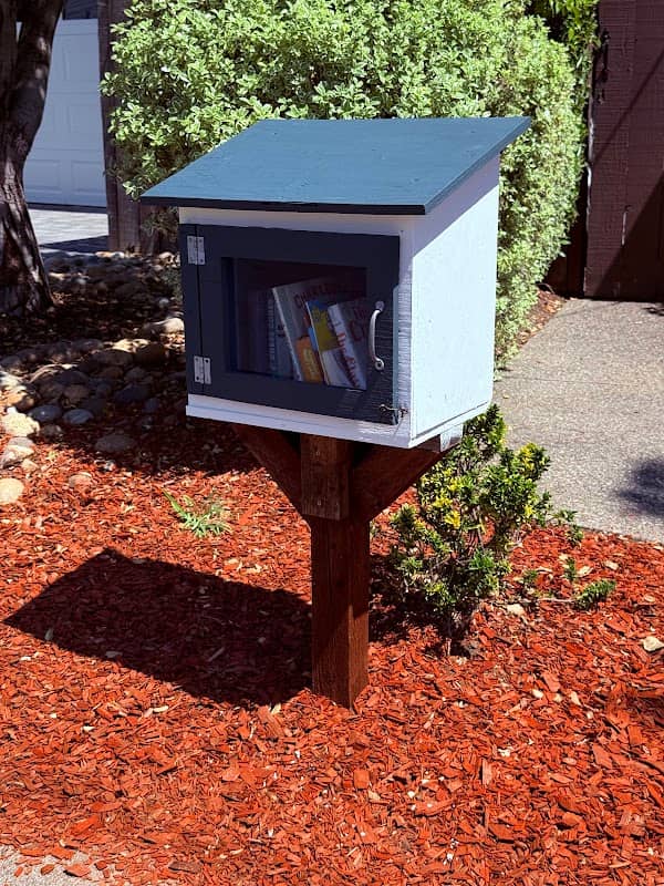 Little Free Library - Image 1