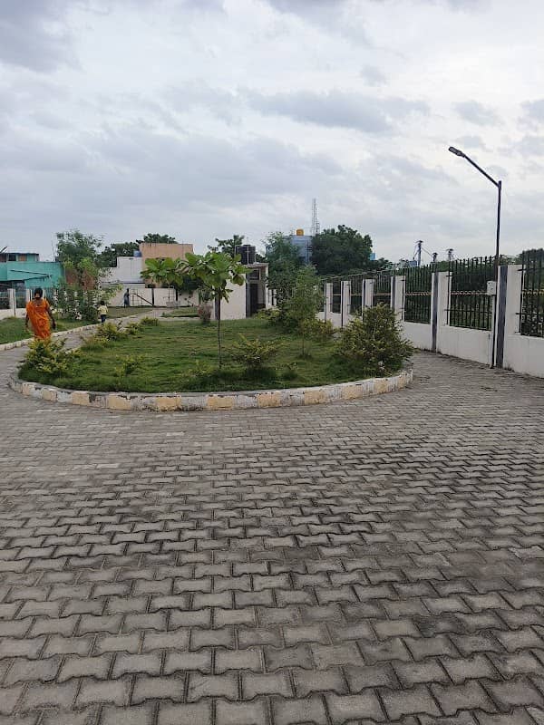 Varadharaja Perumal Nagar Park - Image 1