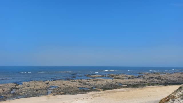 Praia de Cepães - Image 2