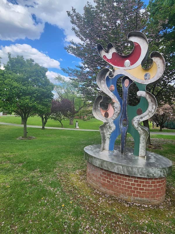 Clifton Arts Center & Sculpture Park - Image 2