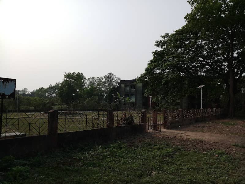 Childern's Park, BCKV - Image 1