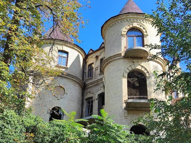 House Elsa - Image 1
