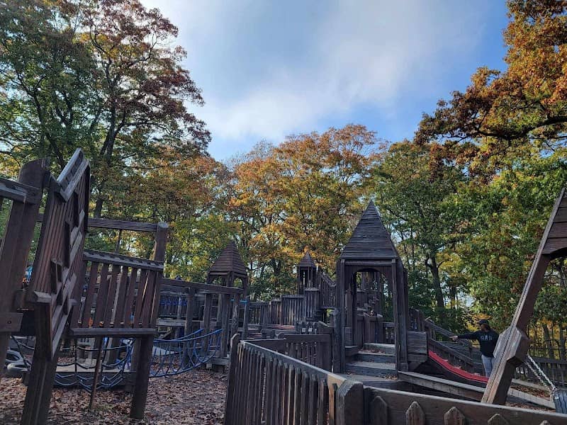 Painter Park - Image 3