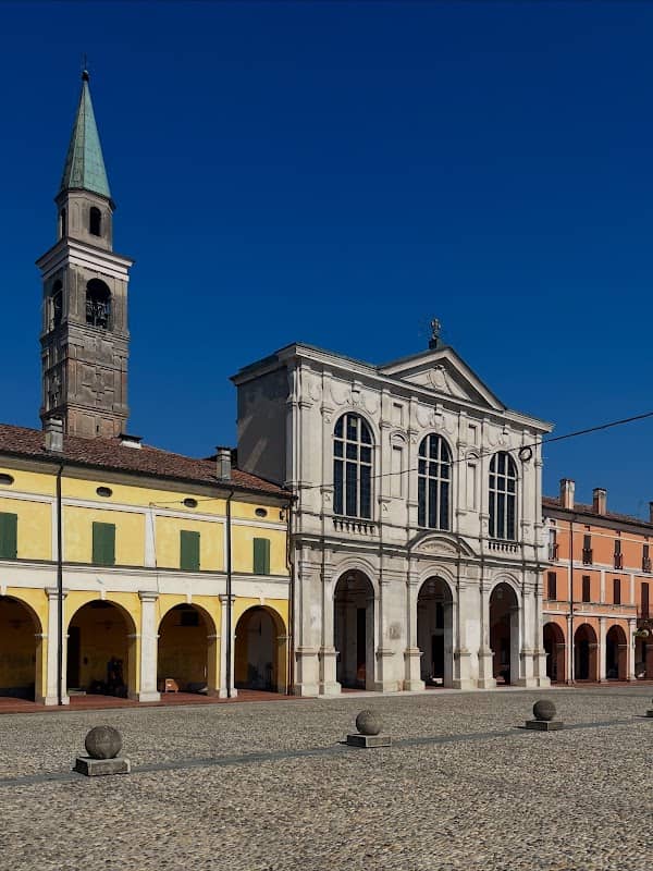 Piazza di Pomponesco - Image 2