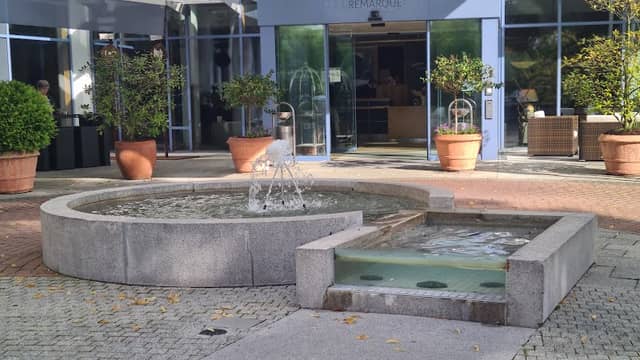 Fontänenbecken-Brunnen, Osnabrück - Vienna House Remarque - Image 1