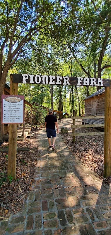 Pioneer Farm - Image 1