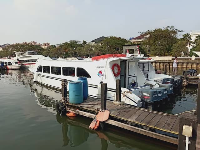 Dermaga 9 - Image 1