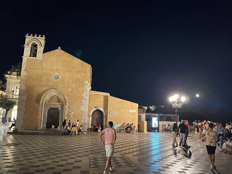 Piazza Duomo Taormina - Image 3