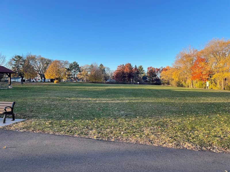 Three "M" Park - Image 1