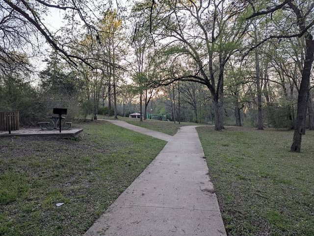 Art and Myra Bright Park - Image 1