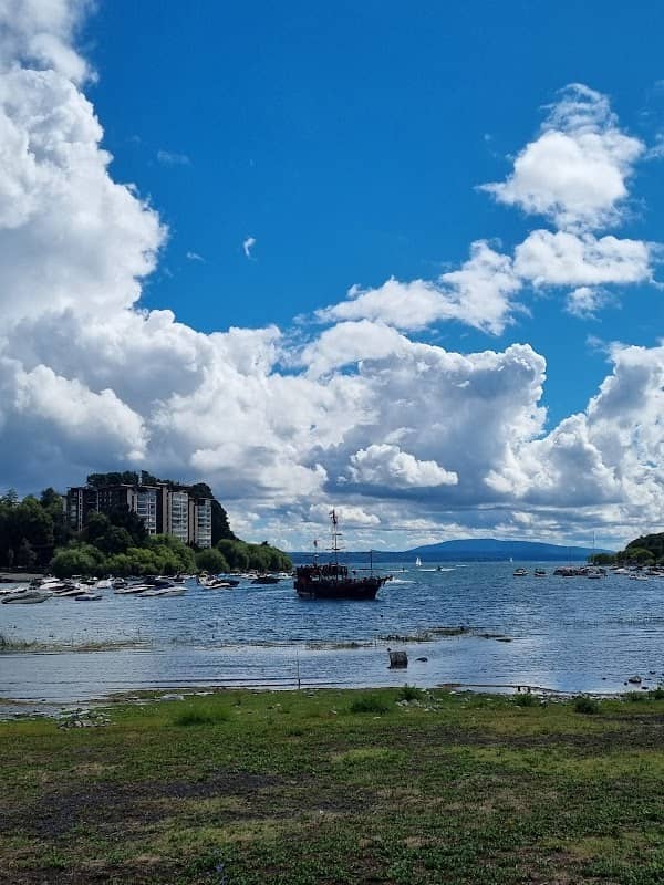 Playa De Pucon - Image 1