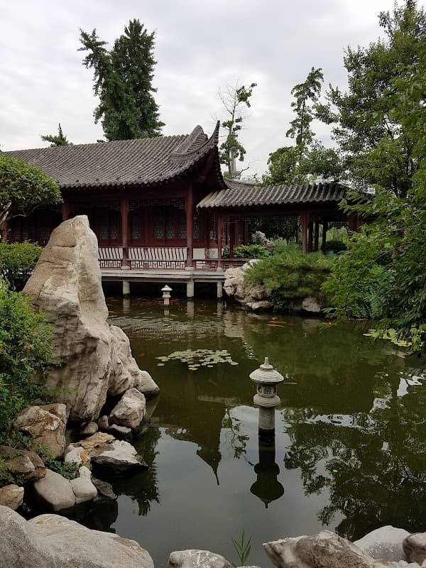 Mengxi Park - Image 1