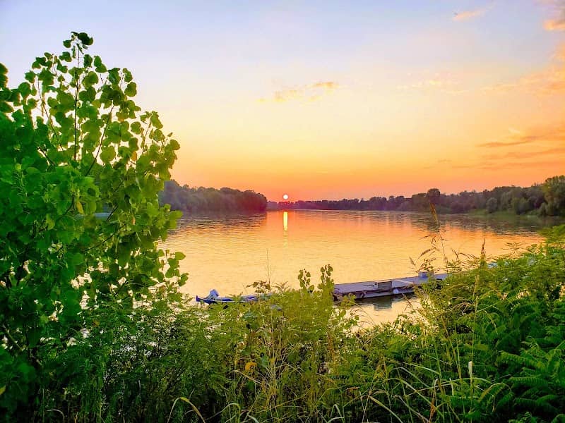 Flood Plain Park Po - Image 1