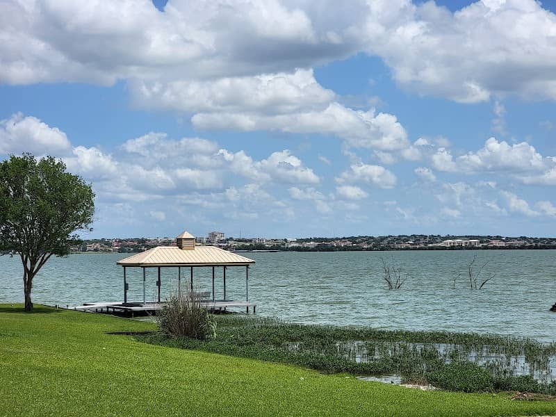 Shorewood Park - Image 2
