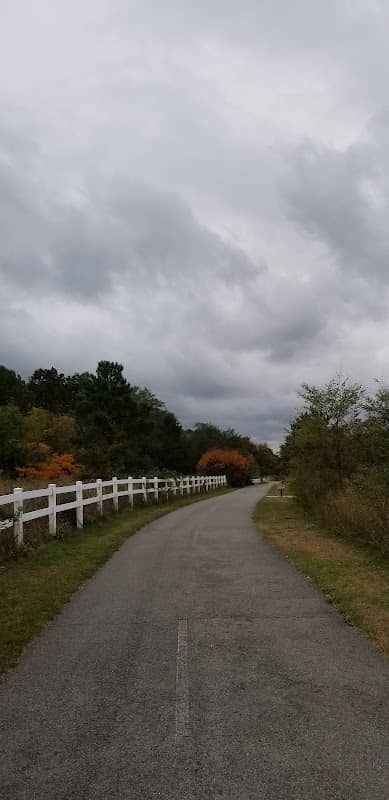 Striebel Pond south entrance - Image 2