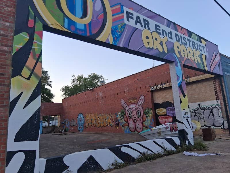 Far end district Art Park - Image 1