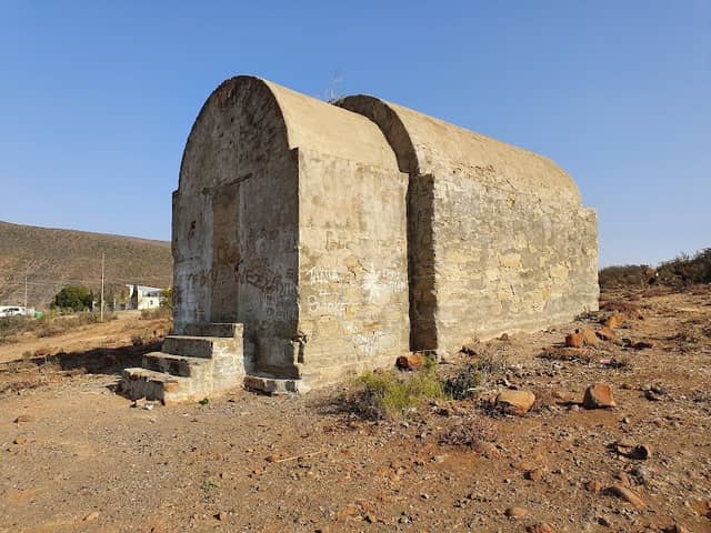 Magazine Hill, Graaff-Reinet - Image 1