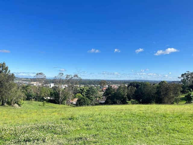 Lions Lookout - Image 1