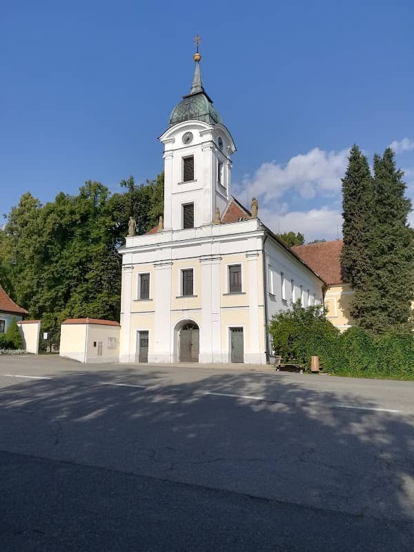 Kostel Nalezení svatého Kříže - Image 1