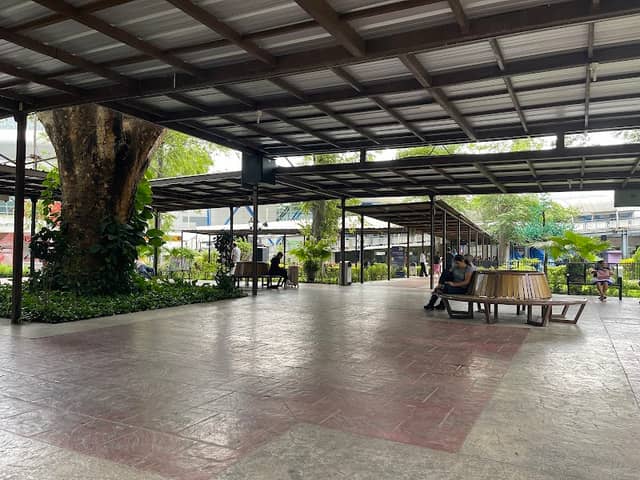 Welcome Plaza - Image 2