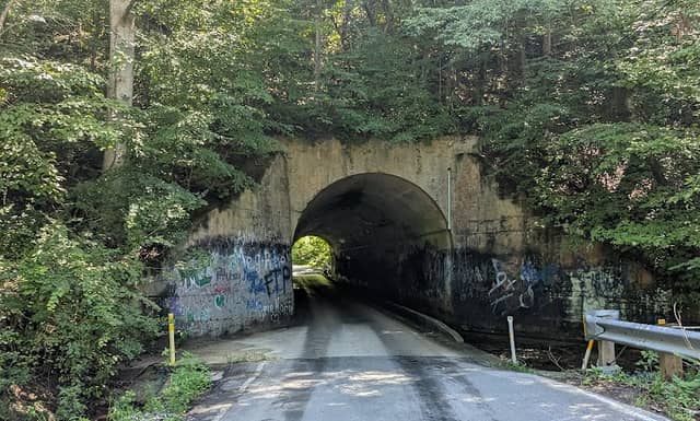 Vein Mountain Tunnel - Image 3