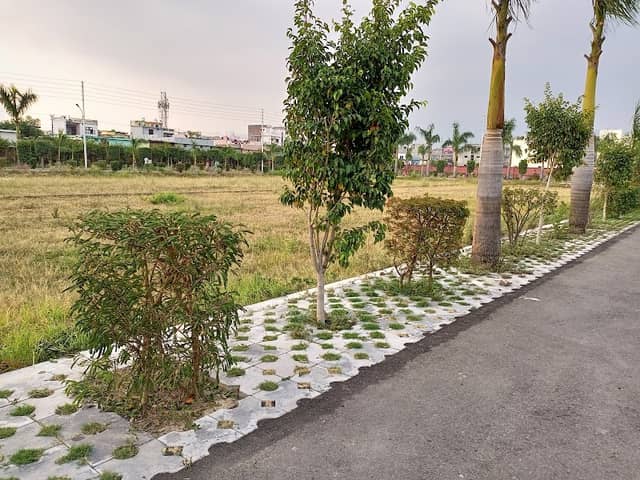 Children's Park - Image 1