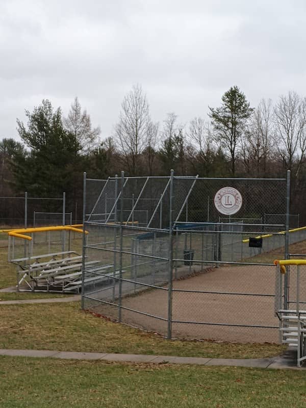 Metro Park - Image 1