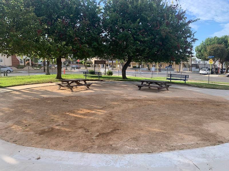 North Park - Image 2