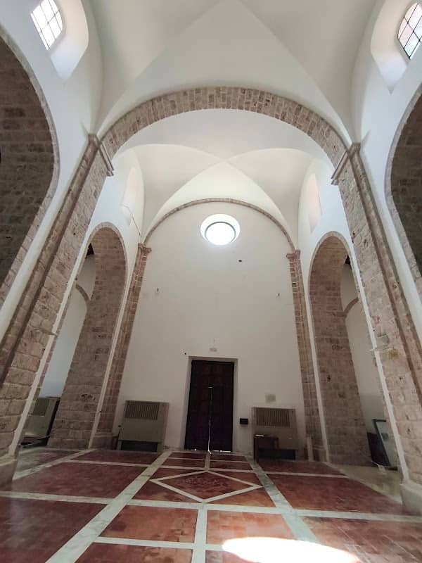 Basilica di San Vincenzo Maggiore - Image 1