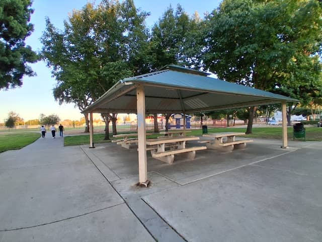 Mark Twain Park - Image 1