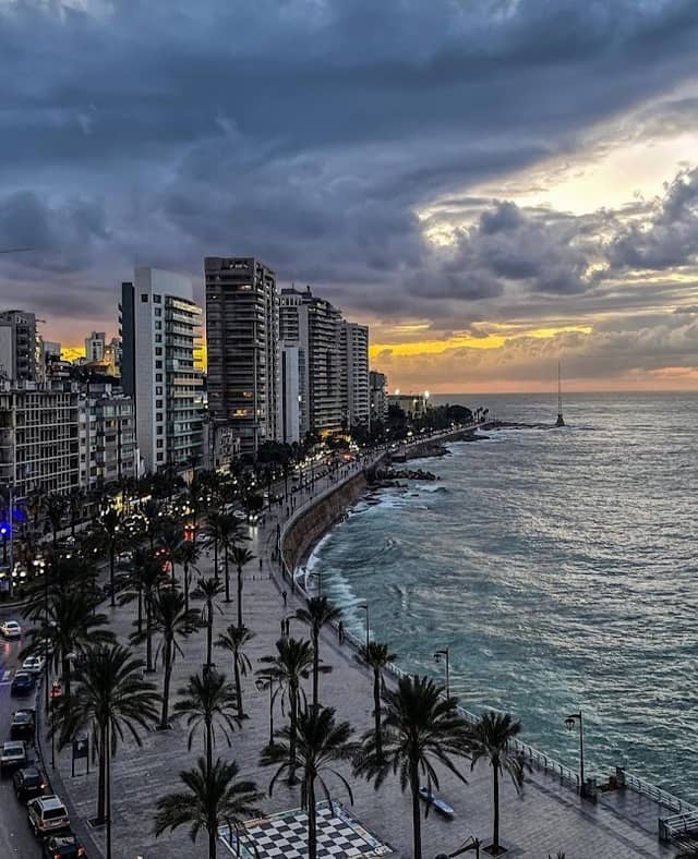 Corniche Ain Mreisse - Image 3