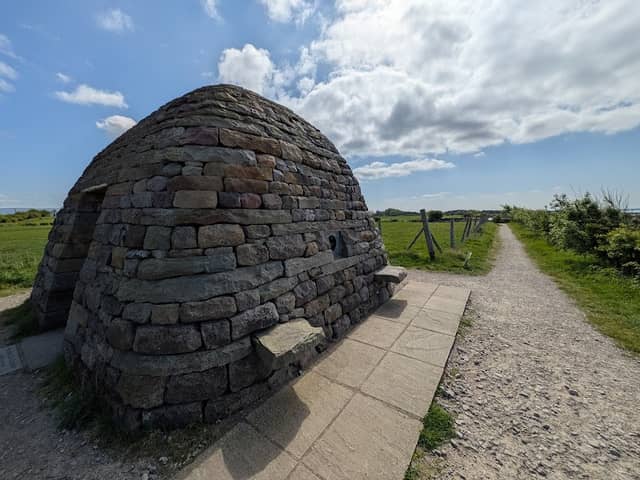 Horizon Line Chamber - Image 1