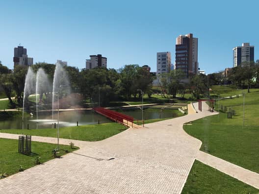 Gare Park - Image 1