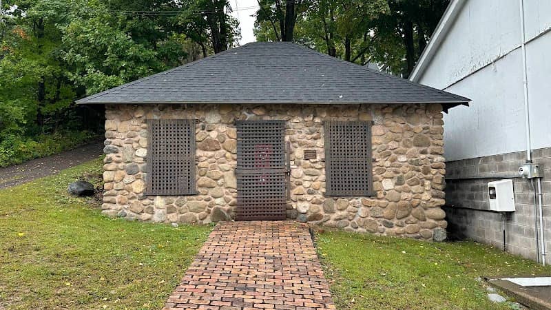 Old Bayfield City Jail - Image 1