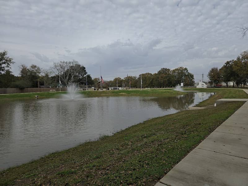 Veterans Park - Image 2