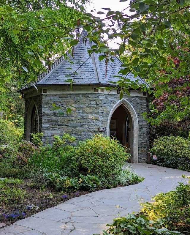 Meerkerk Gardens - Image 2