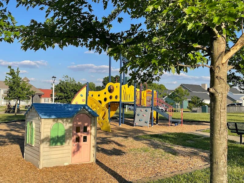 Savannah Green Residents Park - Image 2