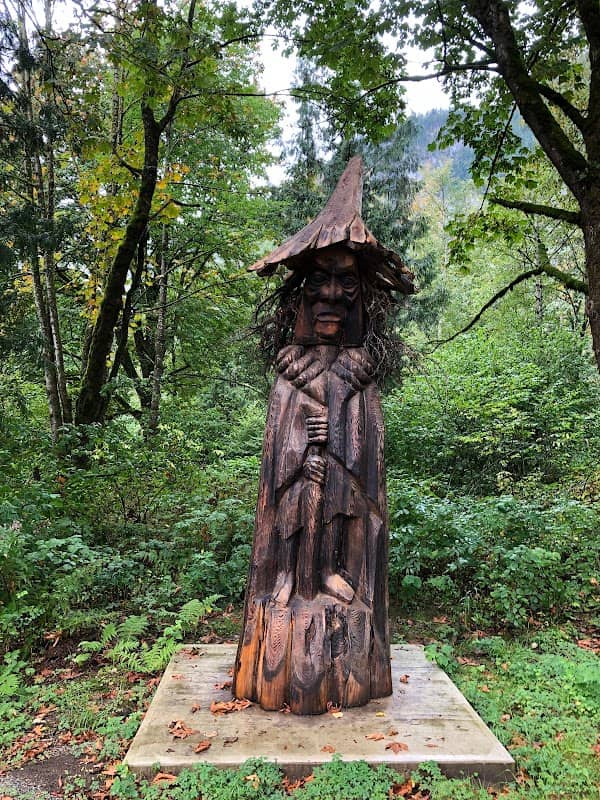 Ruby Creek Art Gallery - Image 1