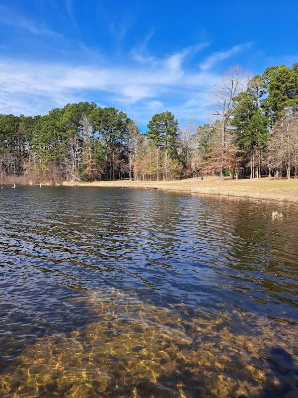 Lake Gilmer Park - Image 2