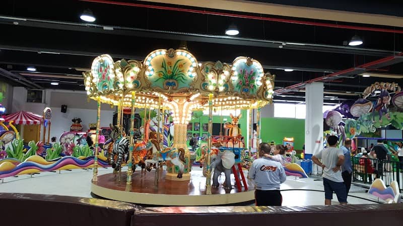 Magic forest amusement park - Image 1