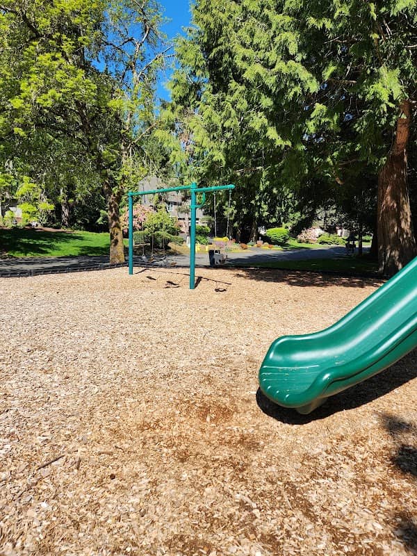 Tibbetts Station Park - Image 1