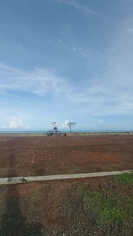 Esplanade Boulevard - Image 3