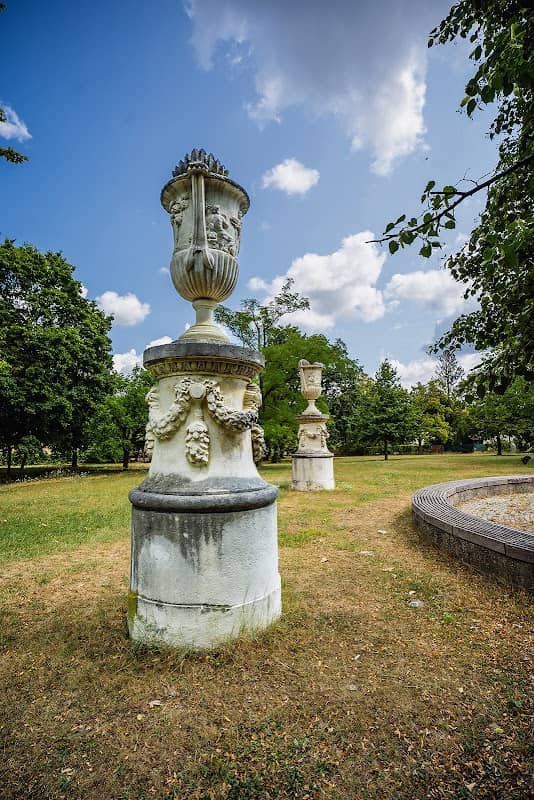 Schloss Park - Image 2