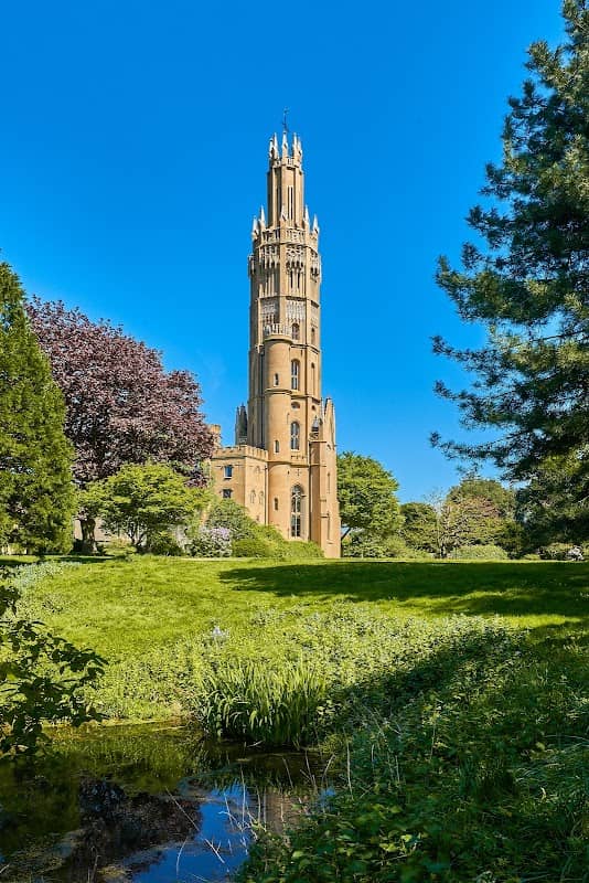The Hadlow Tower - Image 1