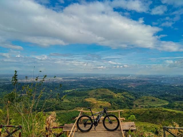 Nabuclod Mountain Views - Image 2